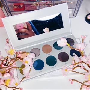 Jaclyn Hill Dark Magic Eyeshadow Palette